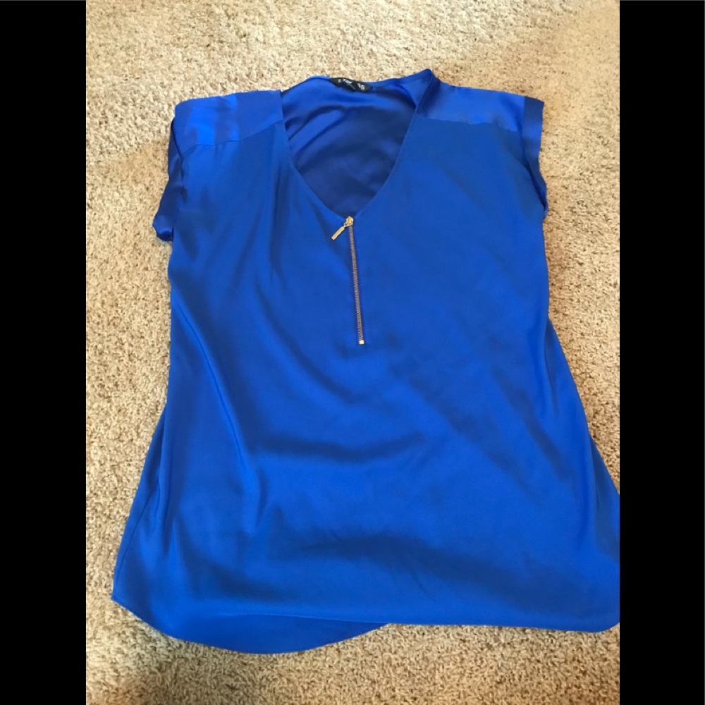Express short sleeve shirt